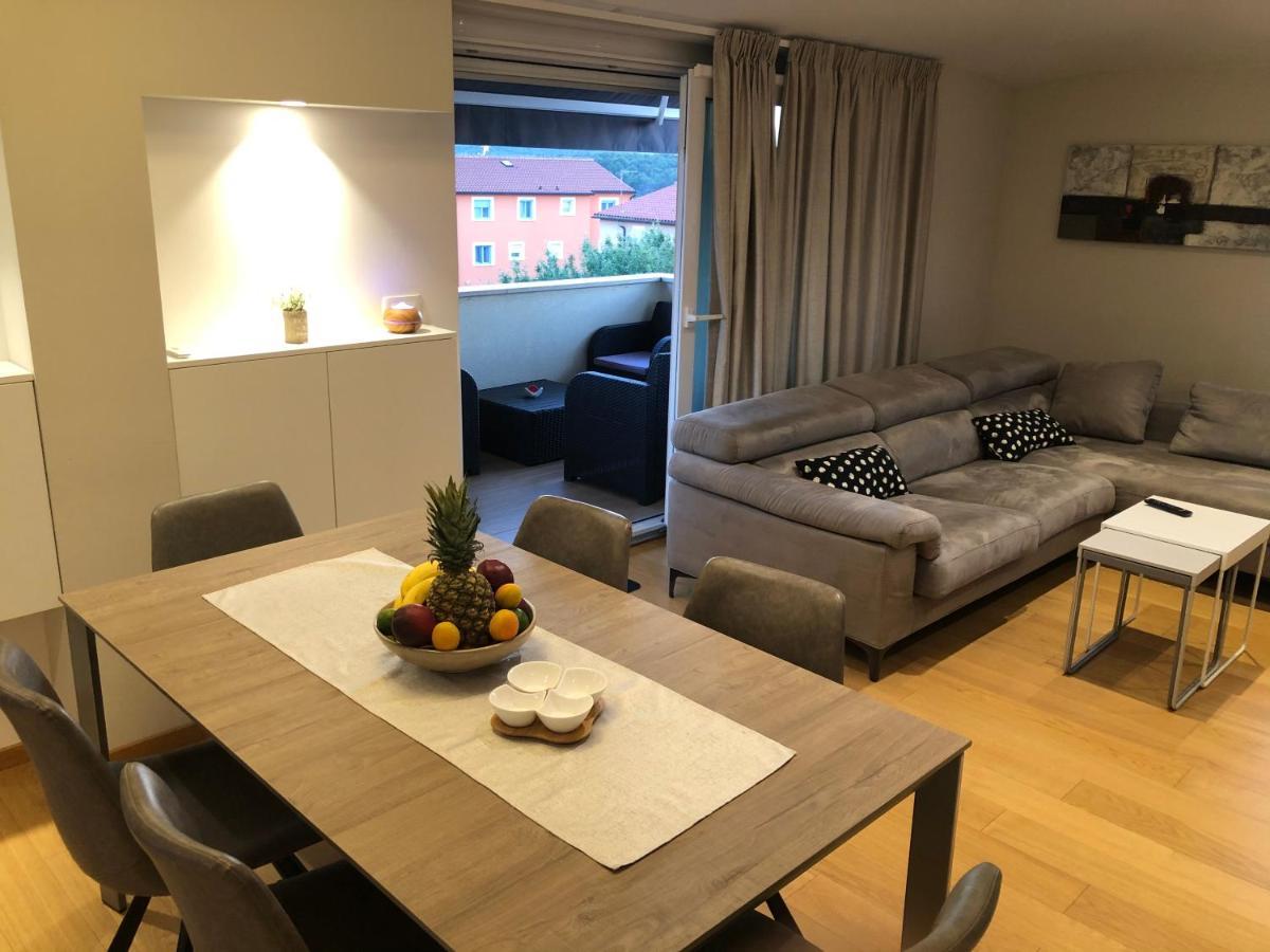 Sunny Apartment Ana Medulin Eksteriør bilde